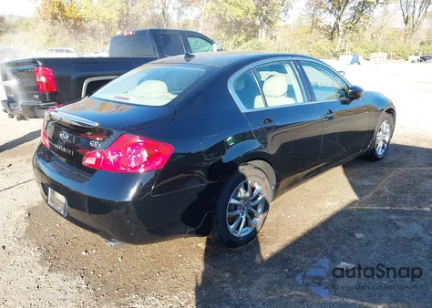 2009 Infiniti G37X z USA, uszkodzony, nr VIN JNKCV61F49M357092
